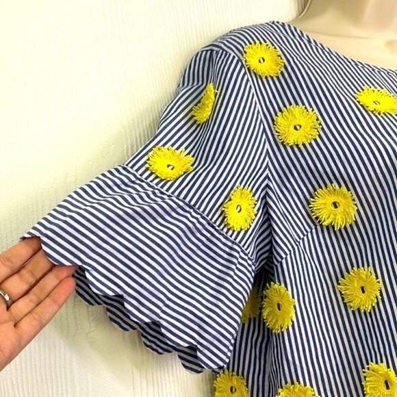 Talbots - Blue Stripe W/ Yellow Appliqués Short Sleeve Blouse Size Large Petite - Picture 4 of 12